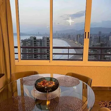 Superbe Avec Vue Imprenable Apartamento